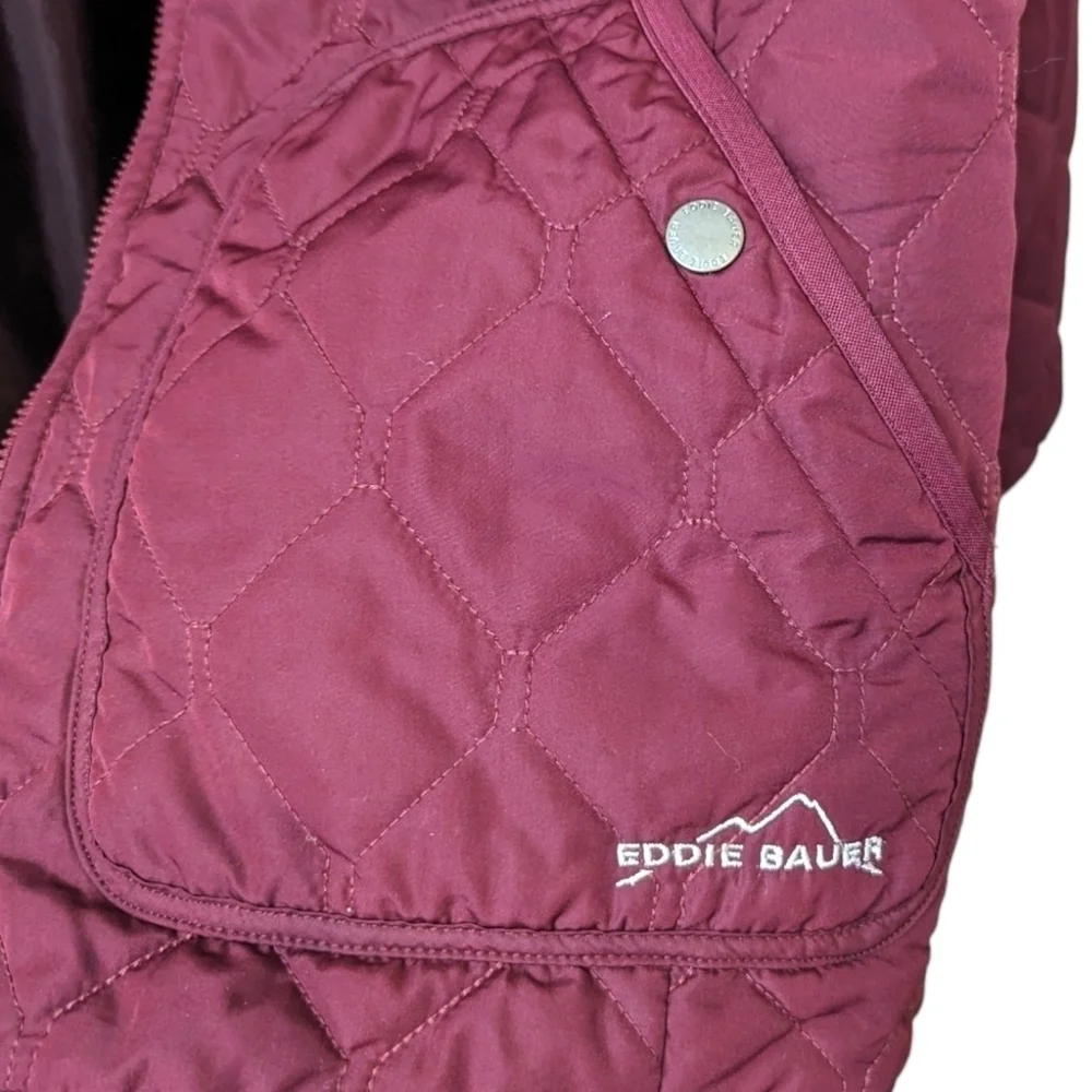 Eddie Bauer Quilted Lightweight Four Seasons Water Repellent Puffer Jacket (M) - Picture 7 of 9